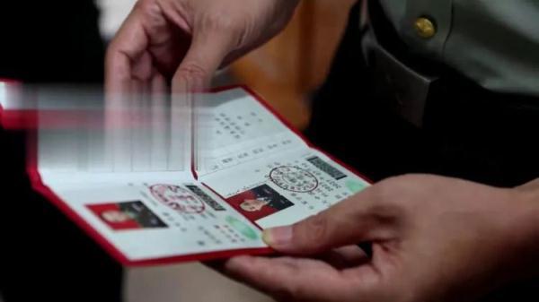 乐逸棋牌手机版